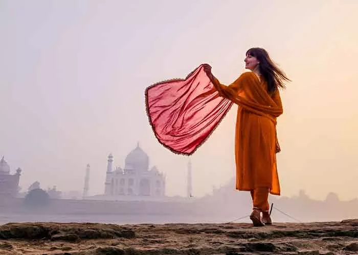 Taj Mahal Tours, India